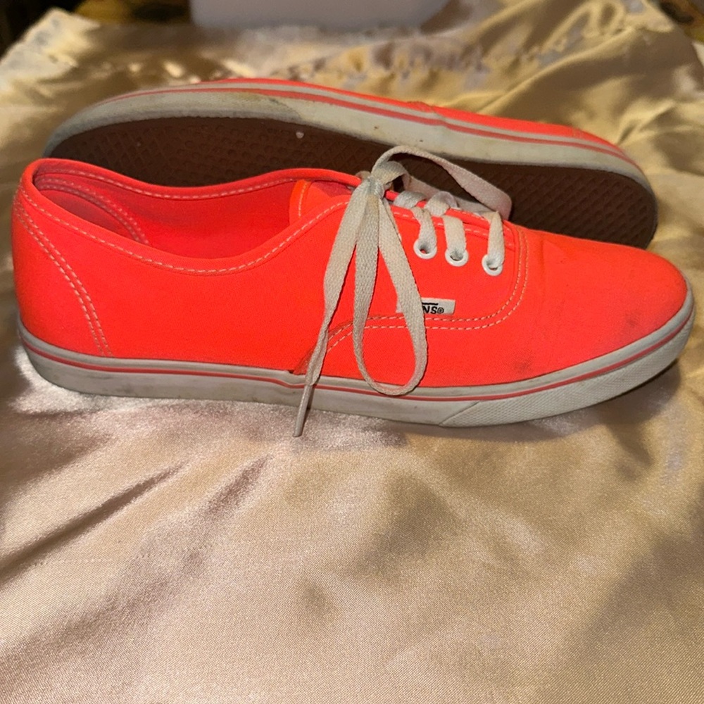 GUC Vans Canvas Shoes Women's Size 9.0 Hot Pink